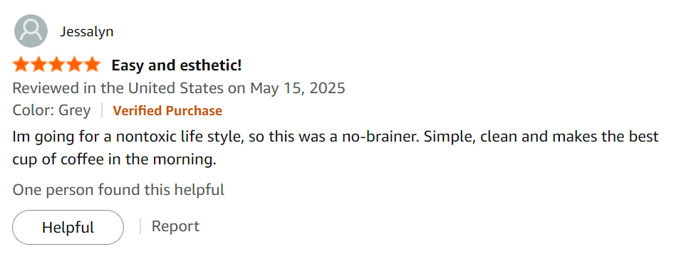 BeeCa Smoked Glass Pour Over brewing process with steam rising