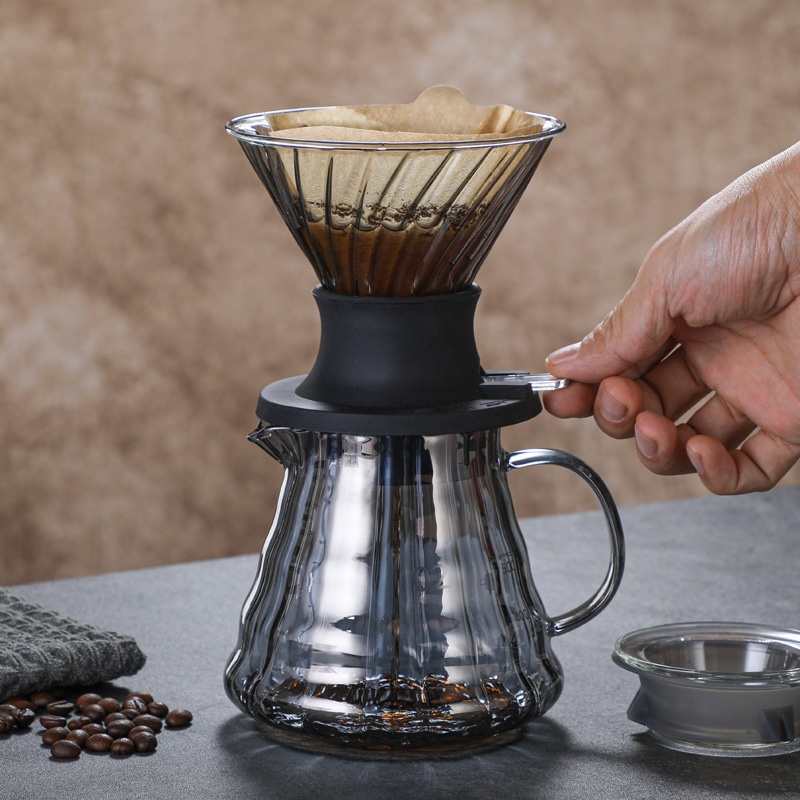 BeeCa Smart Immersion V60 Brewer - Side View